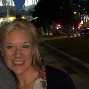 Meet your Posher, Jona